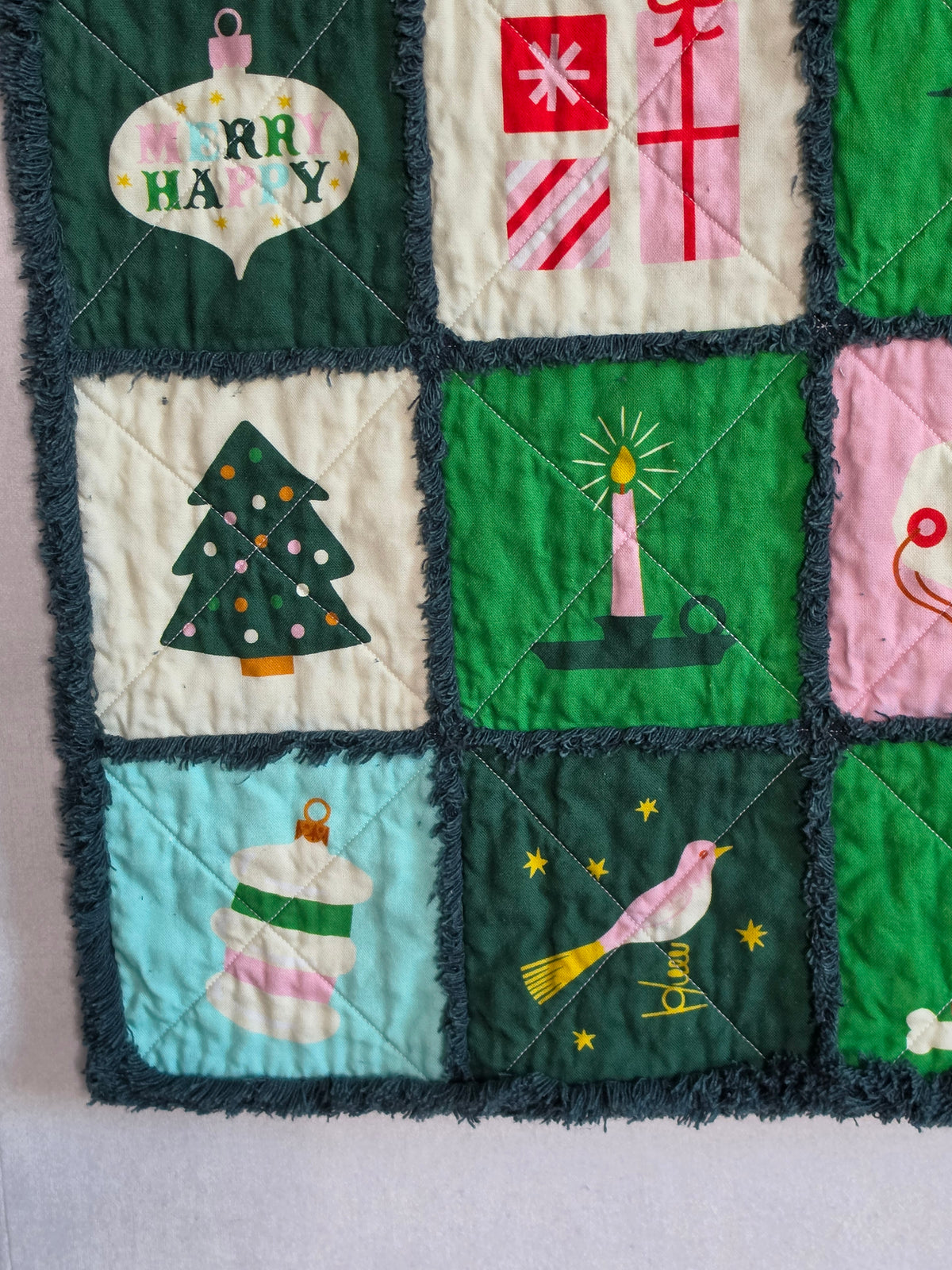 Merry Happy Christmas Panel Quilt Kit