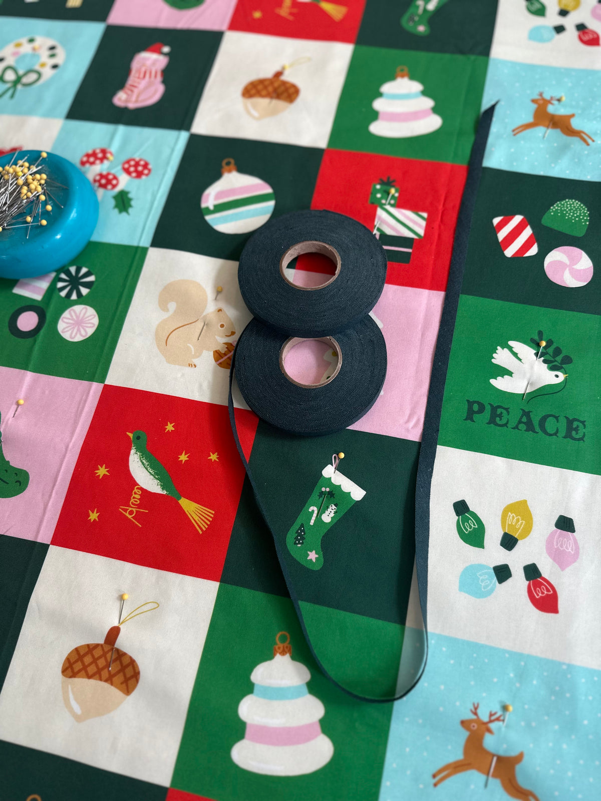 Merry Happy Christmas Panel Quilt Kit
