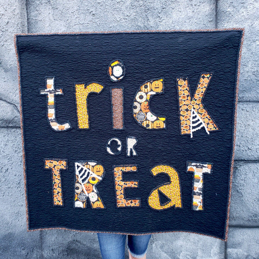 Trick or Treat Wall Hanging Pattern