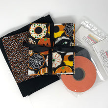 Trick or Treat Wall Hanging Kit